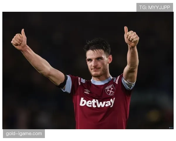 赖斯革新足球战术风格,助力球队迈向新战略高峰 赖斯革新足球战术风格,助力球队迈向新战略高峰