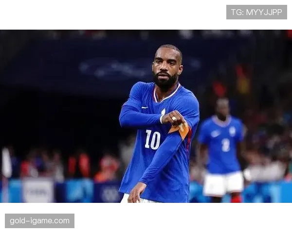 奥利塞闪耀英超，助球队强势崛起冲击冠军