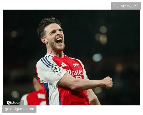 阿森西奥远射任意球双响，助球队强势逆转迎状态回暖