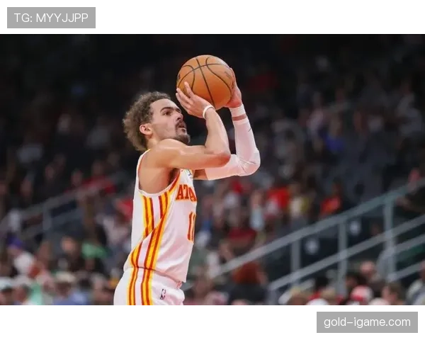 特雷·杨突破创造机会显著提升球队关键时刻得分效率